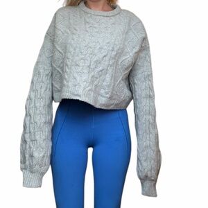 Sisterhood Elegant Light Gray Cable Knit Crewneck Sweater 100% Merino Wool